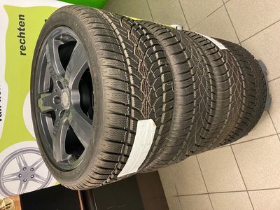 Mercedes DEMO WINTERWIELEN CLS NIEUWSTAAT - NOOIT GEREDEN